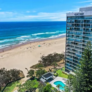 4* Aparthotel One The Esplanade On Surfers Paradise